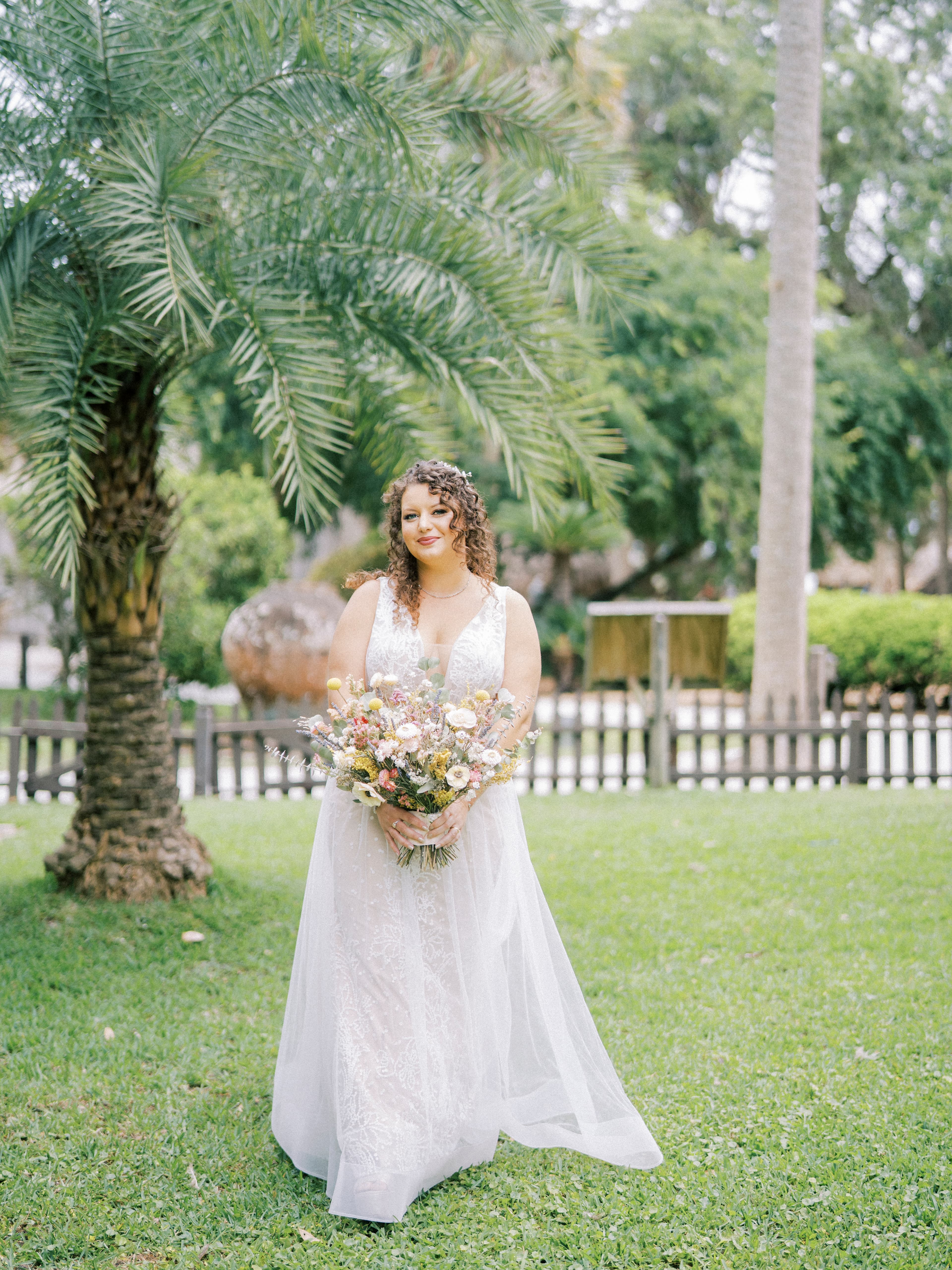 How to Prep Curly Hair for Your Wedding Day