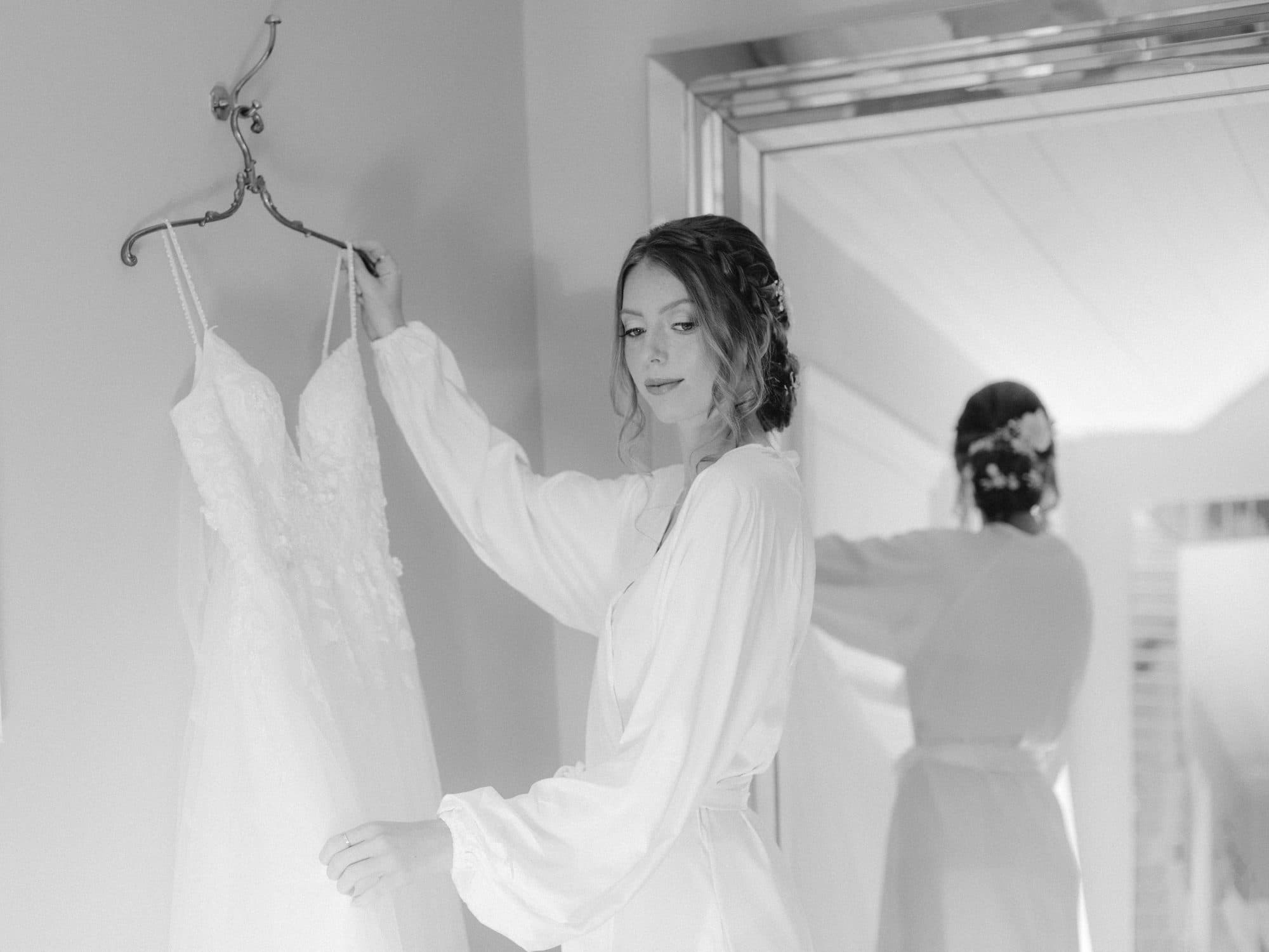 Bride Kloe with a romantic styled look at Tuscan Rose Vineyard